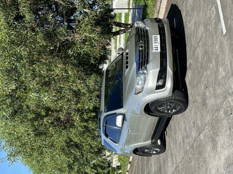 2014 Toyota Fortuner V AT Lucena City pictures