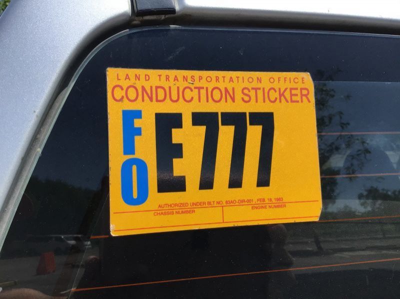 2018 Nissan Navara Calibre pictures