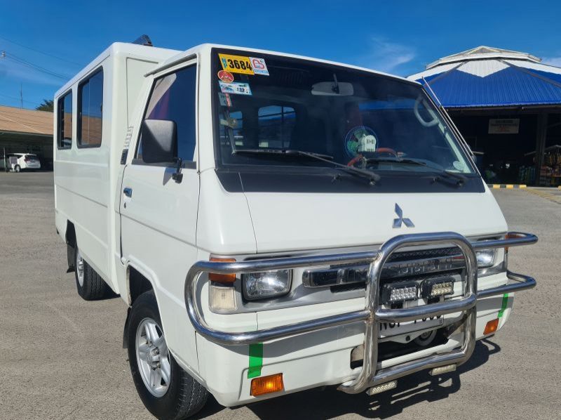 Used Mitsubishi Mitsubishi L300 FB Van Lucena City  for sale in Quezon, Calabarzon Region IV-A