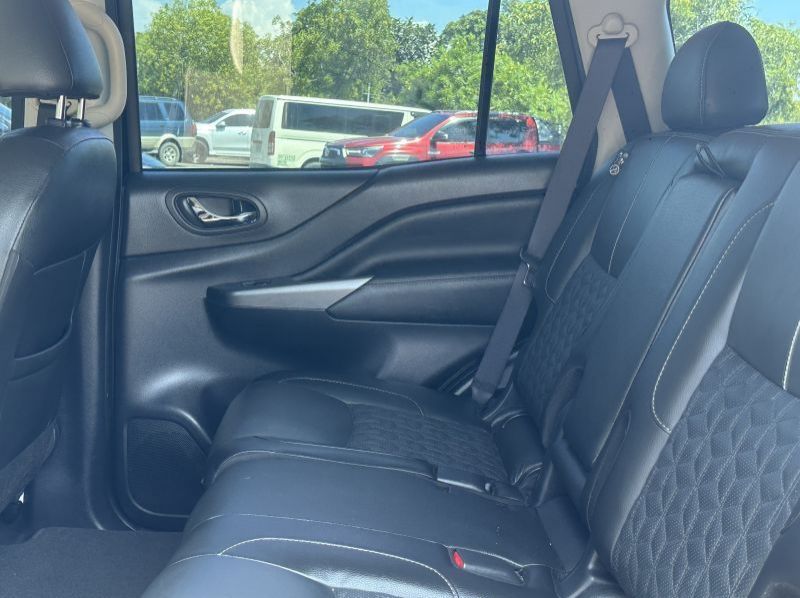 2025 Nissan Terra Sport Sport VL  pictures