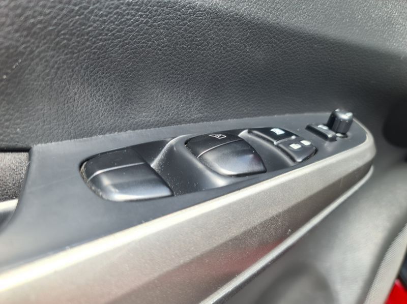 2019 Nissan terra pictures