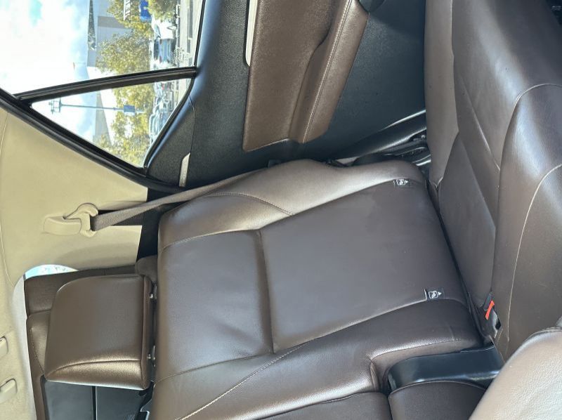 2016 Toyota Fortuner V AT Lucena City pictures