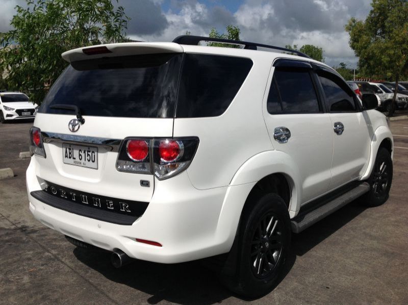 2015 Toyota Fortuner G Black series MATIC pictures