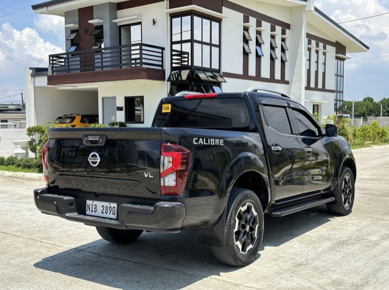 2022 Nissan Navara Calibre VL 4x2 automatic  pictures