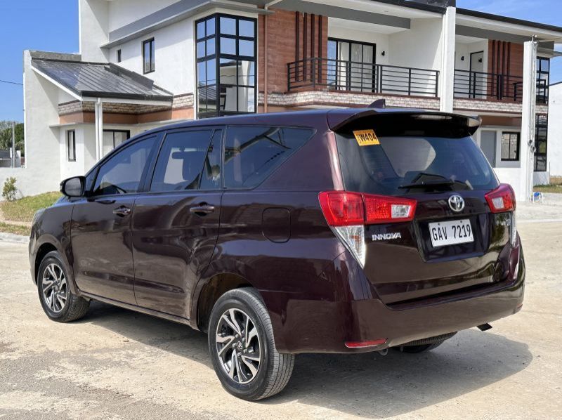 2022 Toyota Toyota Innova E AT Lucena City pictures