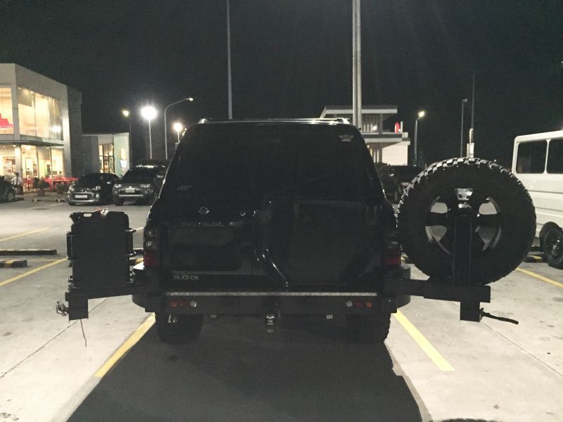 2004 Nissan Patrol 4x4 Automatic Presidential Edition Offroad Set-up  photo