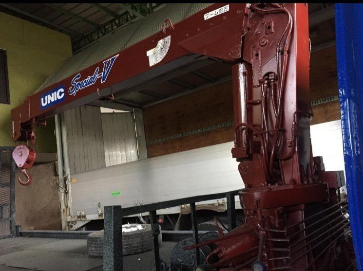 1996 Isuzu Forward  6HE1 Boom Truck Unic 3 Step Crane Selfloader pictures