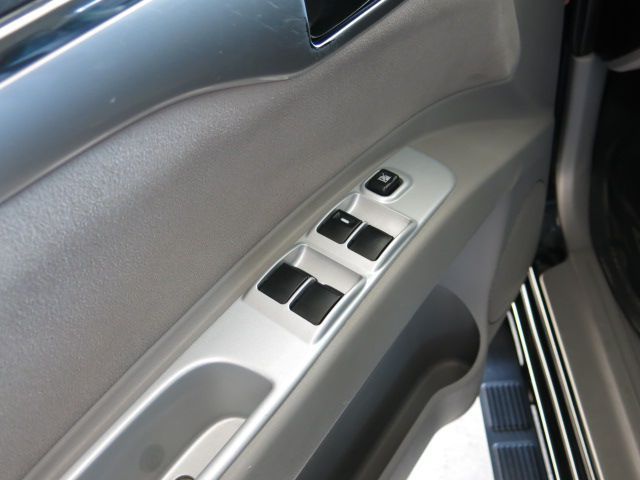 2011 Mitsubishi Montero Sport GLS V photo