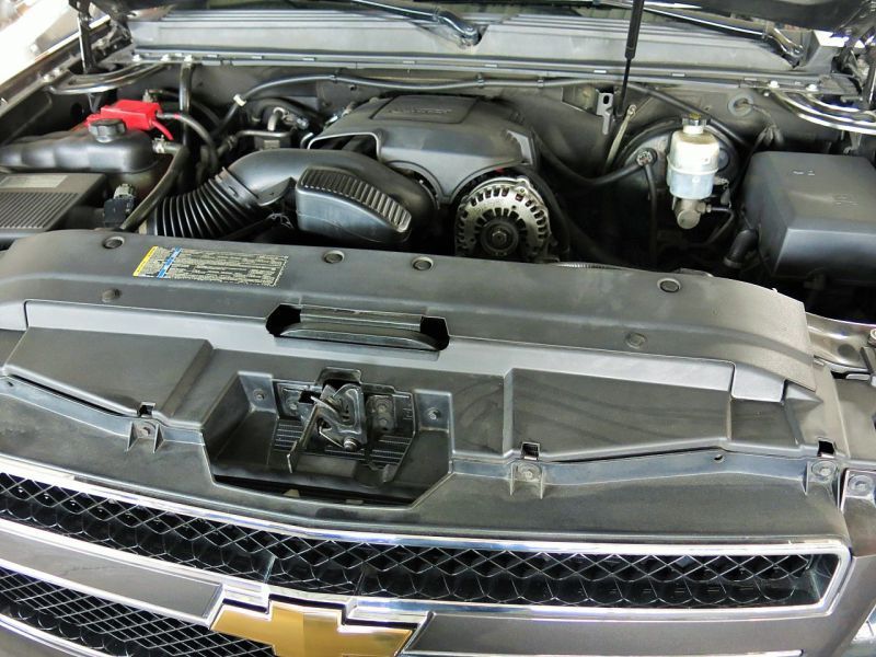 2010 Chevrolet Suburban photo