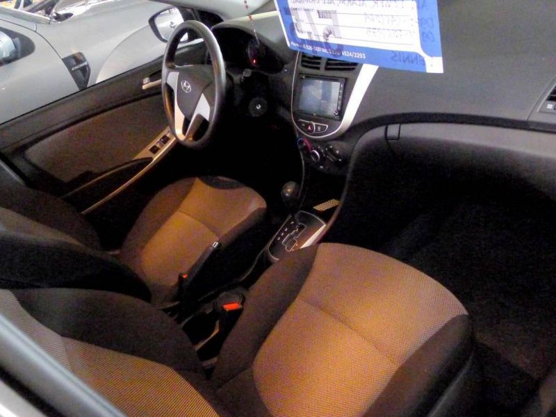 2007 Hyundai Accent photo