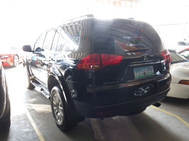 2011 Mitsubishi Montero Sport GLS V pictures
