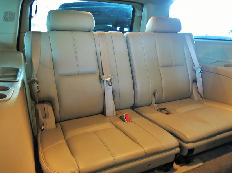 2010 Chevrolet Suburban pictures