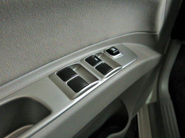 2015 Mitsubishi Montero Sport pictures