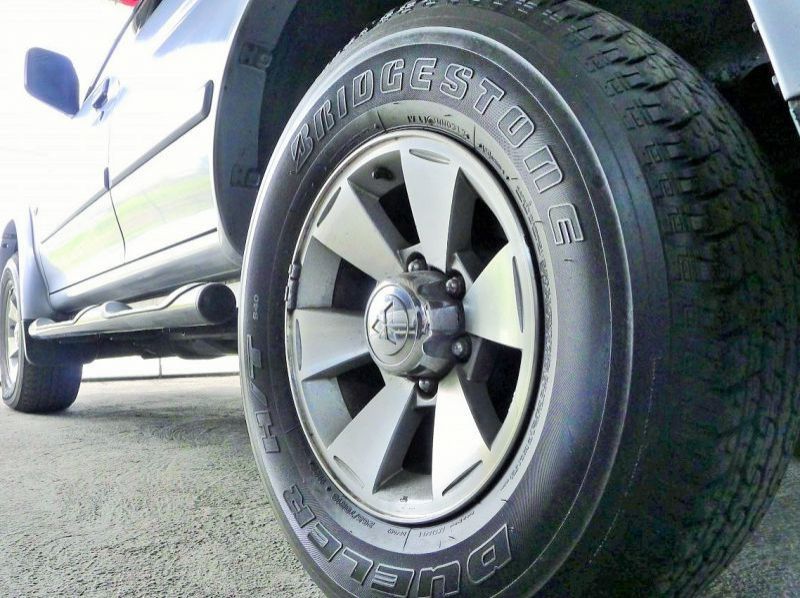 2007 Mitsubishi Montero Sport pictures