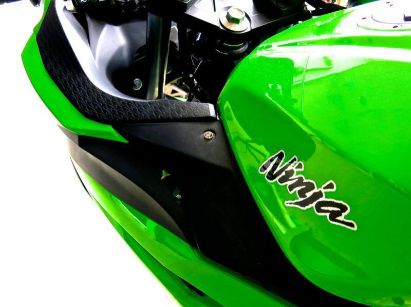 2014 Kawasaki Ninja 250 R pictures