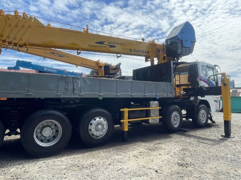 2020 Daewoo 15 Tons Boom Truck/ Cargo Crane Truck pictures