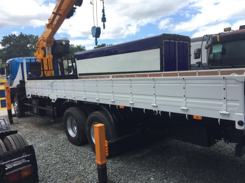 2017 Hyundai Boom Truck / Cargo Crane Truck pictures