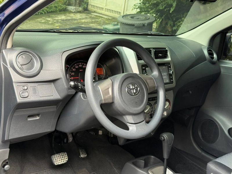 2016 Toyota Wigo 1.0 G CVT photo