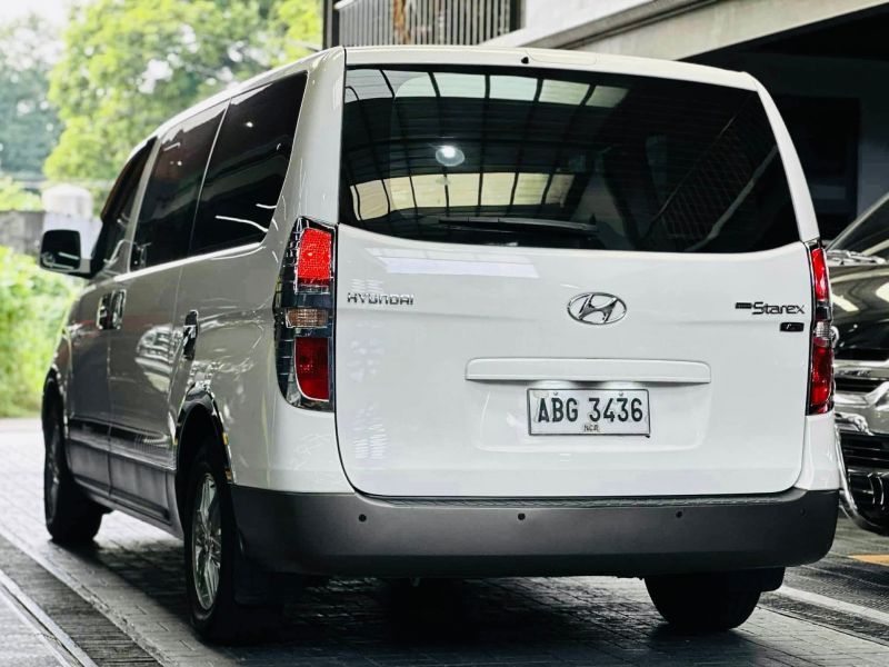 2016 Hyundai Starex photo