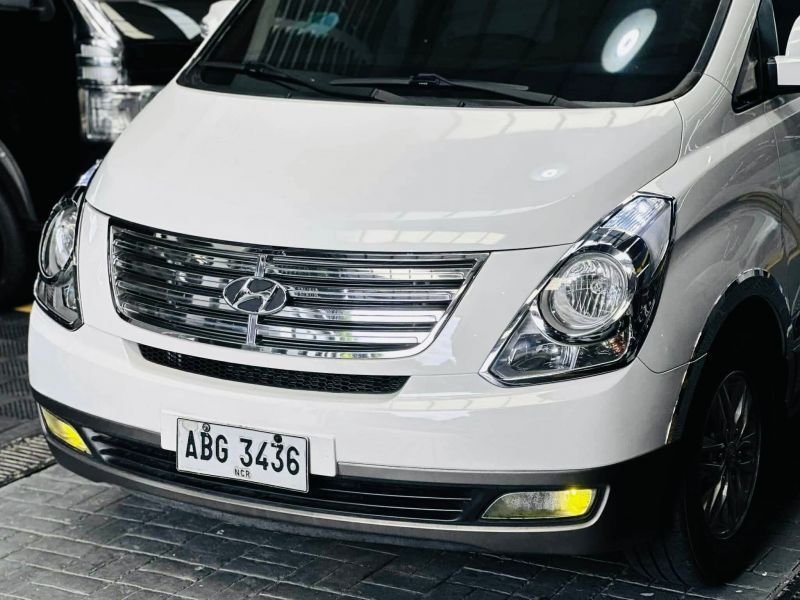 2016 Hyundai Starex photo