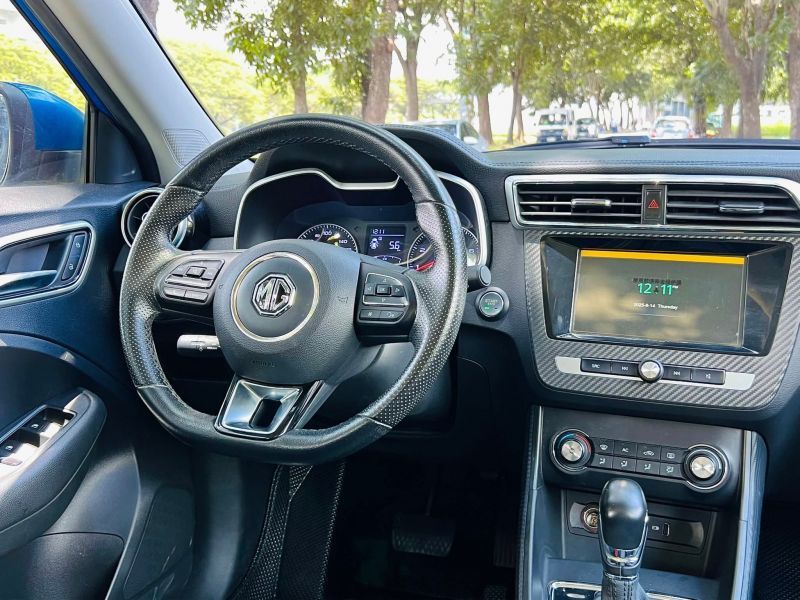 2022 MG MG ZS ALPHA photo