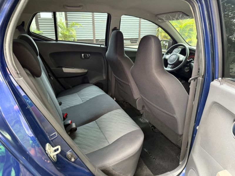 2016 Toyota Wigo 1.0 G CVT pictures