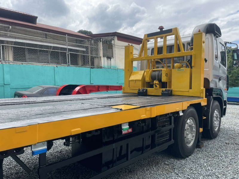 2022 Hyundai SELF LOADER TRUCK pictures