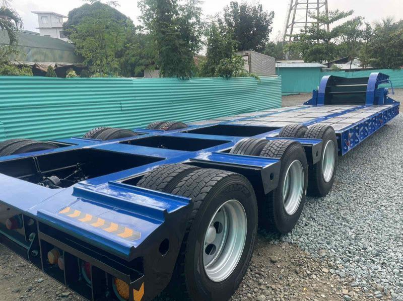 2023 HYUNDAI LOW BED TRAILER pictures