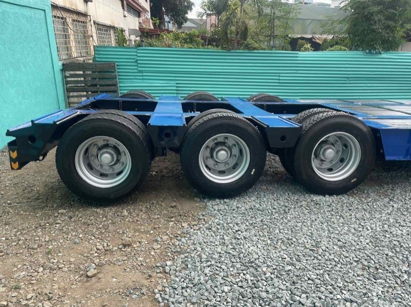 2023 HYUNDAI LOW BED TRAILER pictures