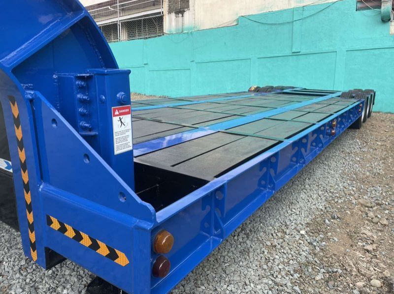 2023 HYUNDAI LOW BED TRAILER pictures