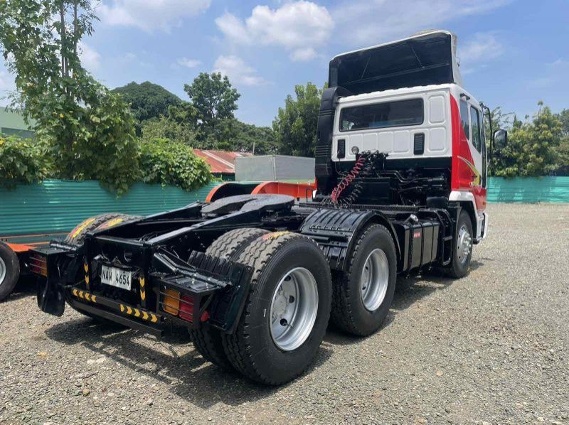 2018 Daewoo TRACTOR HEAD pictures