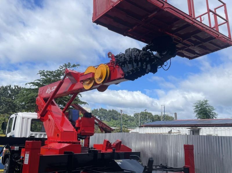 2022 Hyundai MAN LIFT TRUCK pictures