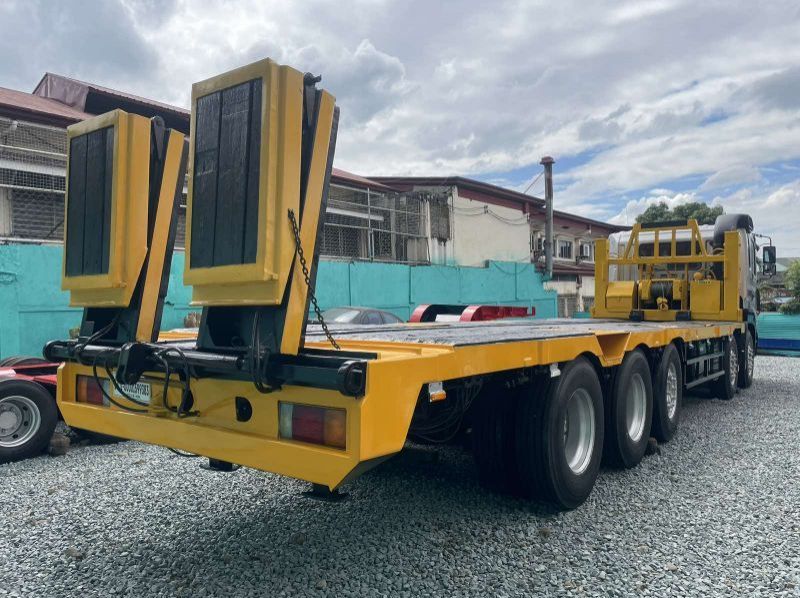 2019 Hyundai SELF LOADER TRUCK pictures