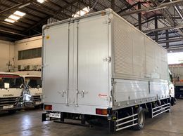 2023 Isuzu sobida isuzu surplus aluminum wing van truck pictures