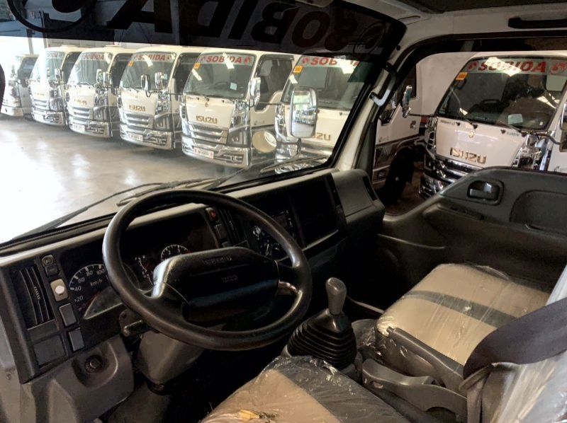 2023 Isuzu elf sobida nkr reconditioned surplus aluminum closed van (acv) rivetless n-series canter 300 series tornado pictures