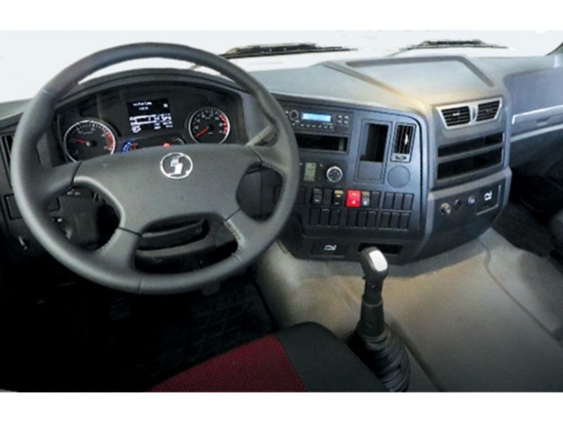 2019 Shacman x3000 6x2 10 wheeler 32-foot aluminum wing van truck new for sale sinotruk howo dongfeng faw pictures