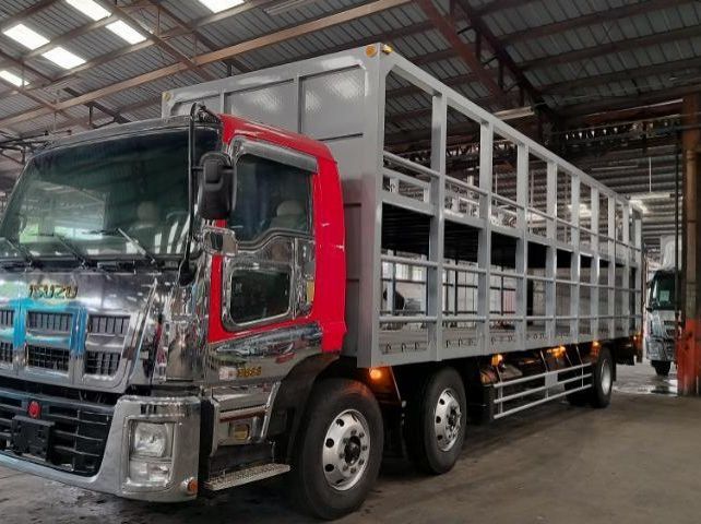 2023 Isuzu double decker with tail power lifter 8-wheel,  6uz1 6-cylinder diesel engine pictures