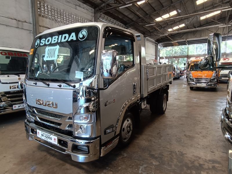 2023 Isuzu elf surplus reconditioned  dump truck nkr n-series 300 series canter tornado pictures