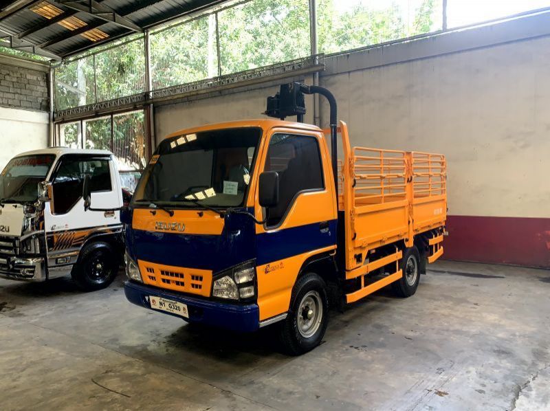 2023 Isuzu isuzu elf reconditioned nkr surplus dropside with stakebody  n-series canter 300 series tornado pictures