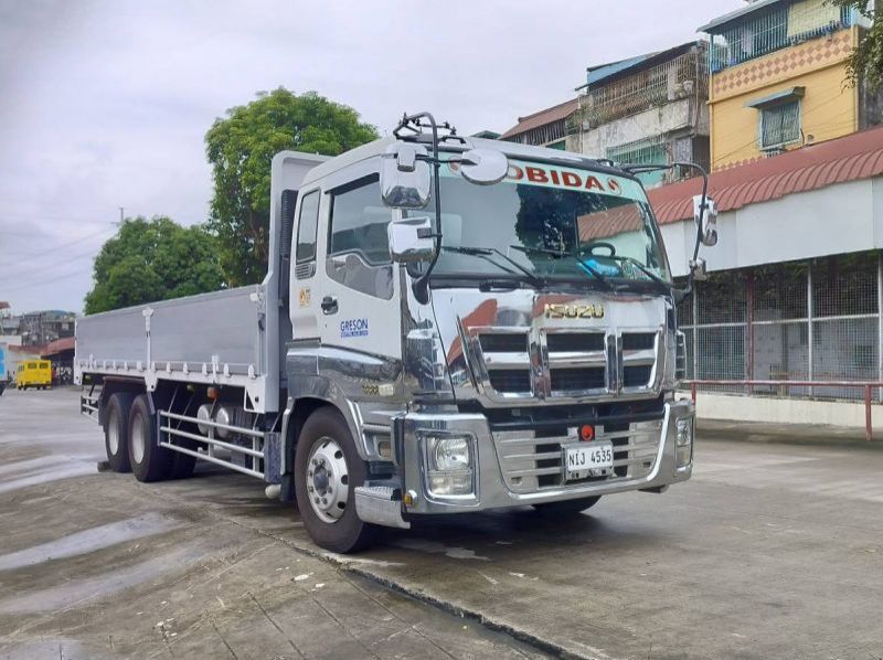 Used Isuzu giga sobida surplus cargo truck 6uz1 6-cylinder diesel engine, aluminum high side sobida bb 88  for sale in Manila, Philippines