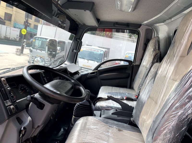 2023 Isuzu elf surplus dump truck (semi high side) reconditioned pictures