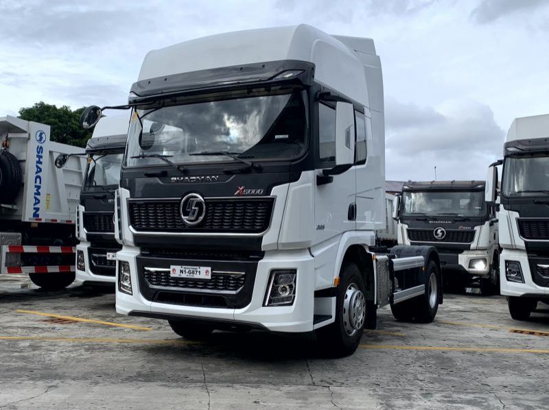 2019 Shacman x5000 6wheel 4x2 tractor head gross combination mass: 50,000 kgs sinotruk howo dongfeng faw pictures