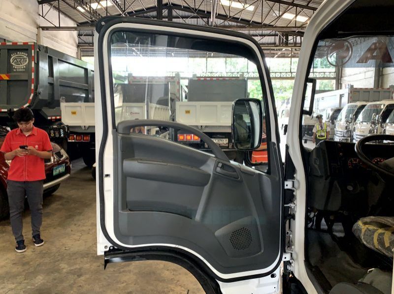 2023 Isuzu sobida isuzu elf nqr cab & chassis truck n-series canter 300 series tornado pictures