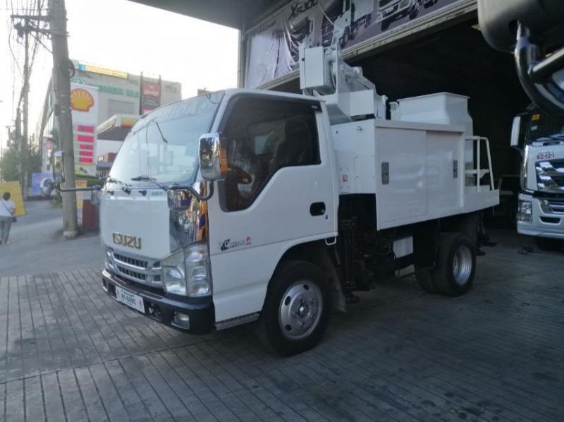 Used Isuzu sobida elf nhr manlifter surplus canter 300 series tornado  for sale in Manila, Philippines