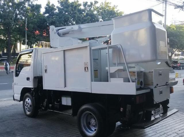 2023 Isuzu sobida elf nhr manlifter surplus canter 300 series tornado pictures