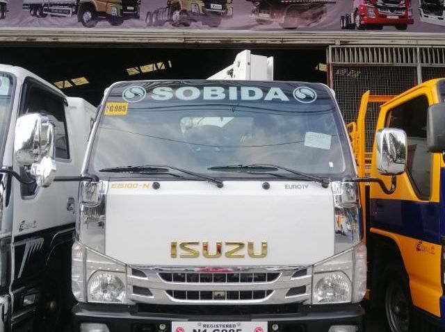 2023 Isuzu sobida elf nhr manlifter surplus canter 300 series tornado pictures