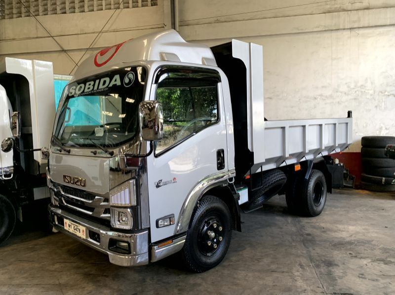 Used Isuzu sobida reconditioned elf nqr surplus dump truck n-series canter 300 series tornado  for sale in Manila, Philippines