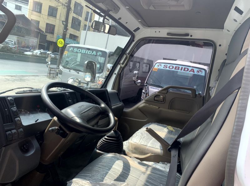 2023 Isuzu elf nkr multi utility vehicle (muv) pictures