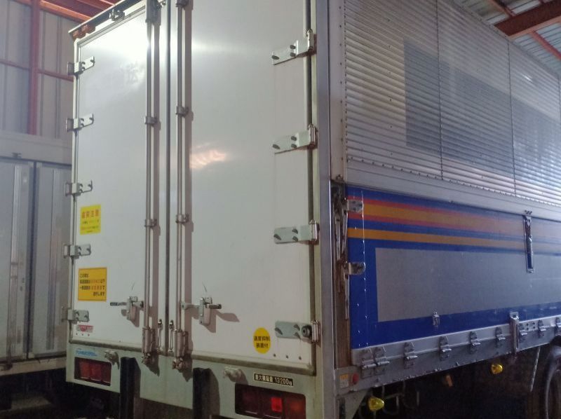 2021 Hino HINO 700 WING VAN pictures