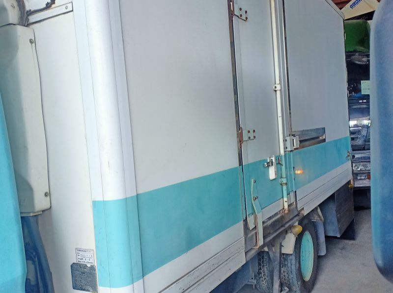 2021 Mitsubishi CANTER FREEZER VAN 4M51 pictures